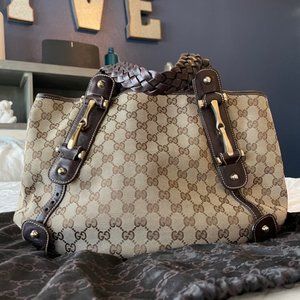 Authentic Gucci Pelham GG Shoulder Bag.